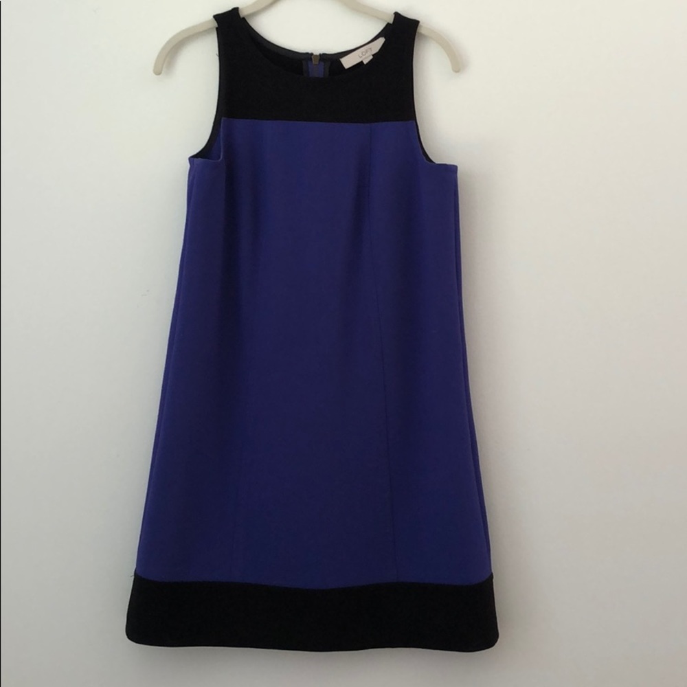 A-line sleeveless dress
